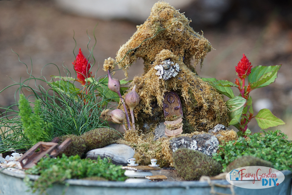 Miniature flowers,Fairy garden decor,Handmade miniatures