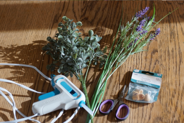 supplies needed to make miniature pots of flowers for fairy gardens