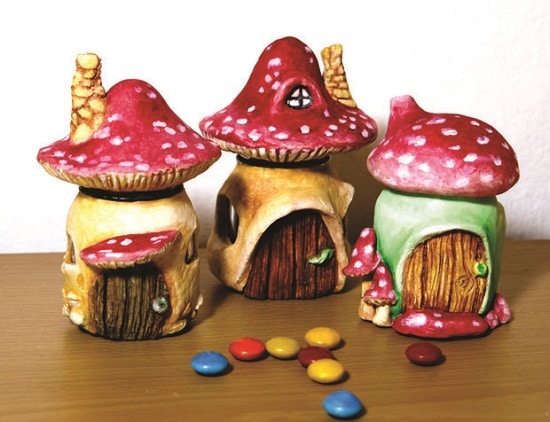 Mushroom Fairy House from a Jar 