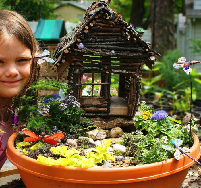 adorable twig fairy House.