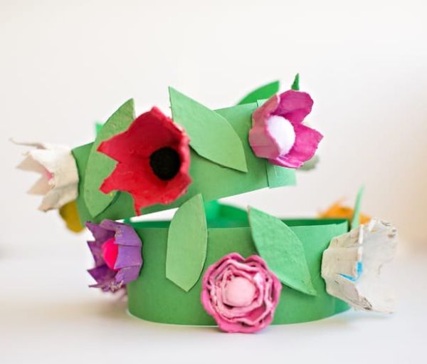 fairy crowns made out of egg carton pieces and construction paper